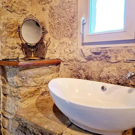 De Ceyrac Tatil Evi Gabriac (Aveyron)